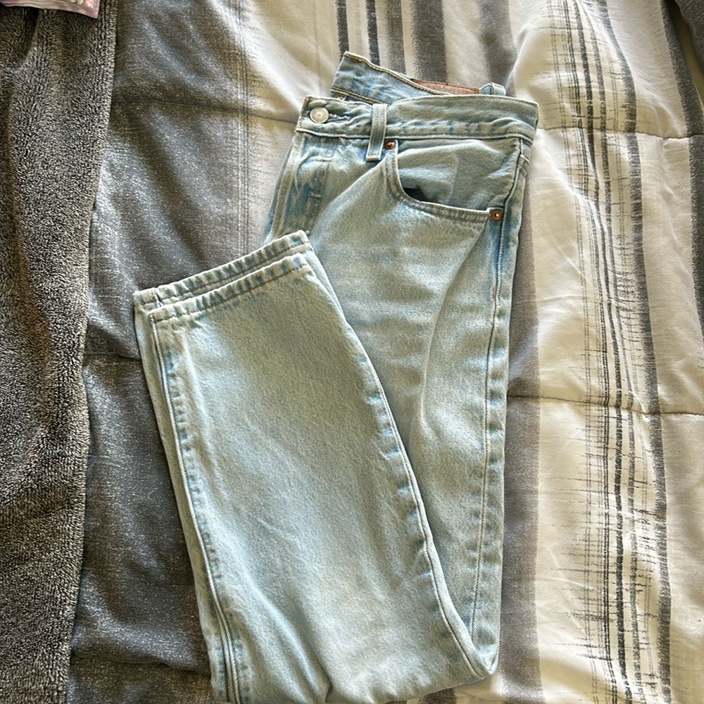 Cropped denim jeans